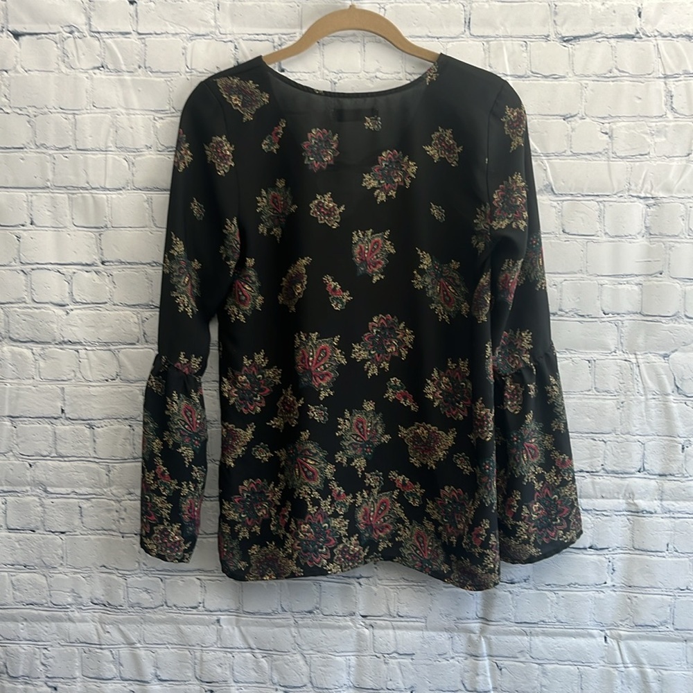 Abercrombie and Fitch Floral Black Sheer Women's Blouse Size XS - Picture 2 of 3